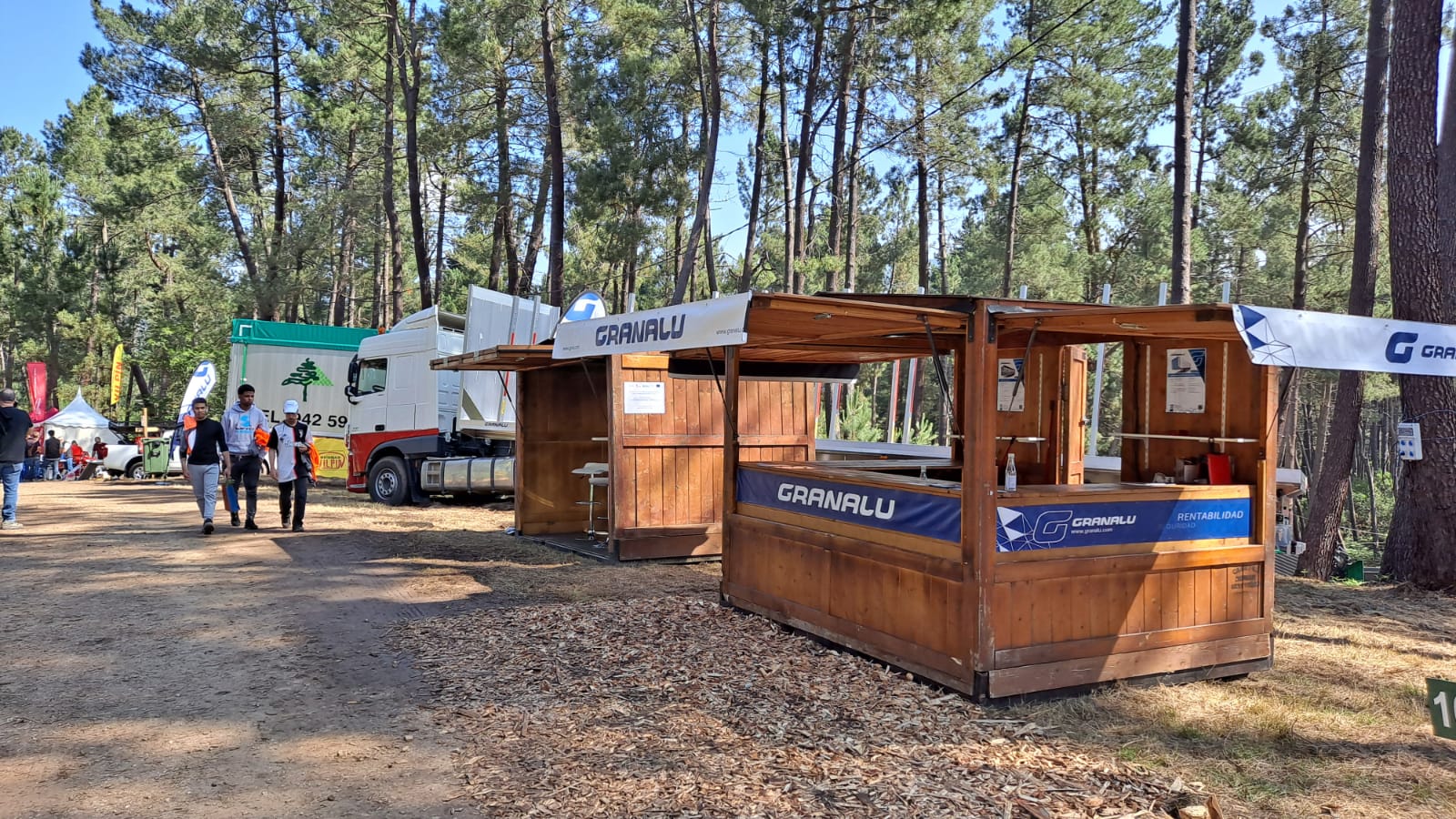 Caseta en Feria Internacional Forestal